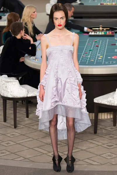 Look 35